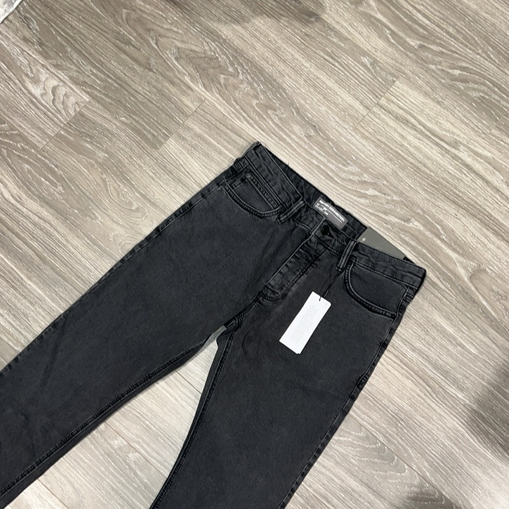 French connection. Size 34x32 and 36x32.NWT. Black denim. Slim fit. - Picture 2 of 6